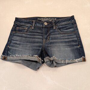 American Eagle Womens Super Stretch Blue Jean Shorts Size 2